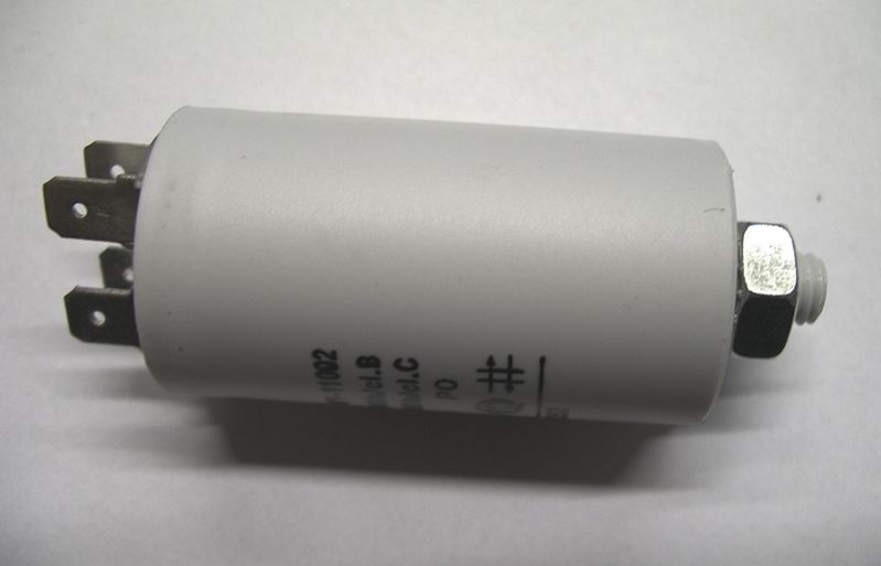 Anlaufkondensator MP 33/2,5/450V  2,5µF Cordes Bügelmaschine